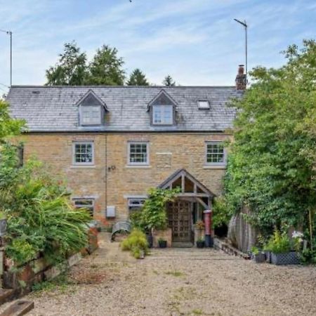 Luxury Country Cottage With A View Enstone エクステリア 写真