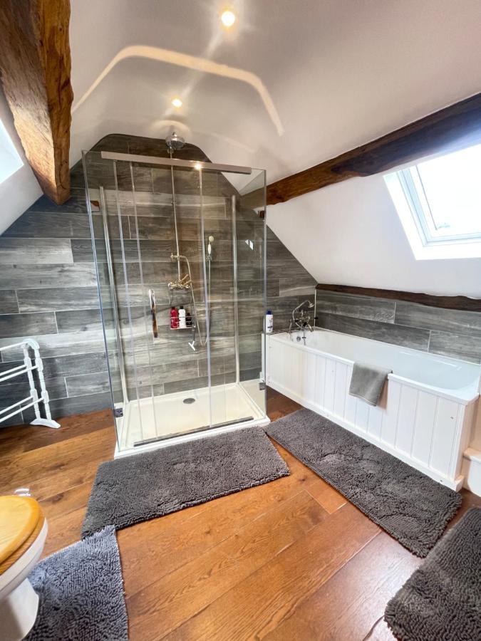 Luxury Country Cottage With A View Enstone エクステリア 写真