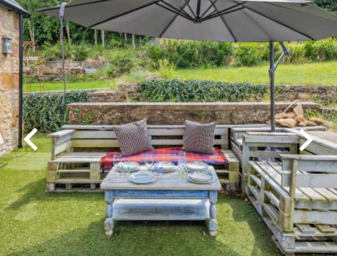 Luxury Country Cottage With A View Enstone エクステリア 写真
