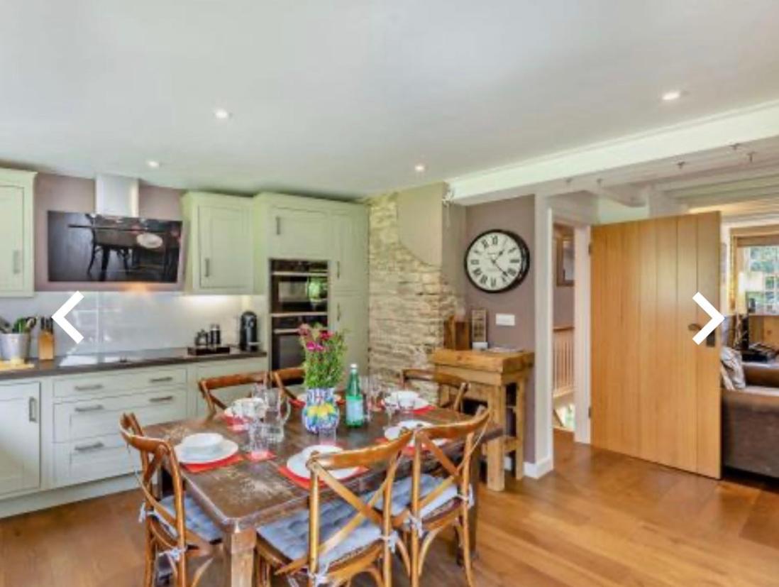 Luxury Country Cottage With A View Enstone エクステリア 写真